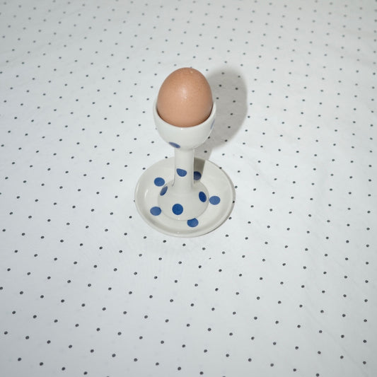 THE POLKA DOT TABLECLOTH