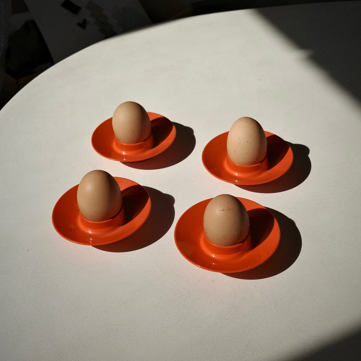 THE VINTAGE ROSTI DENMARK MEPAL ORANGE EGG CUPS